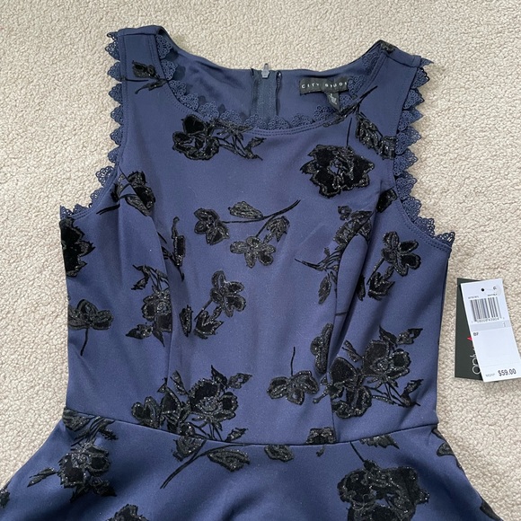 Navy And Black Floral Sparkle Dress, Size 1 - Picture 3 of 7